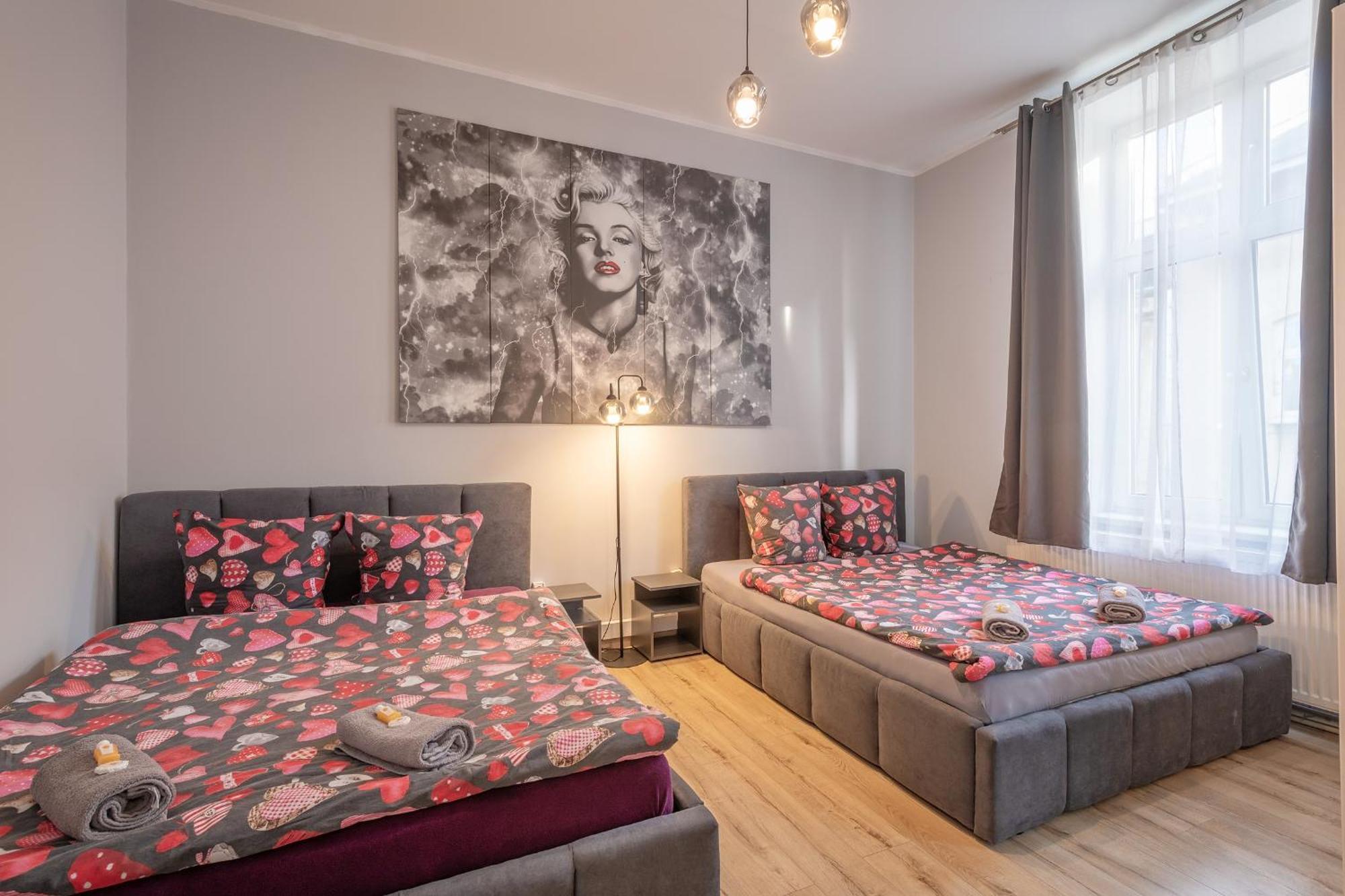 70S Guest Room Krakau Exterior foto