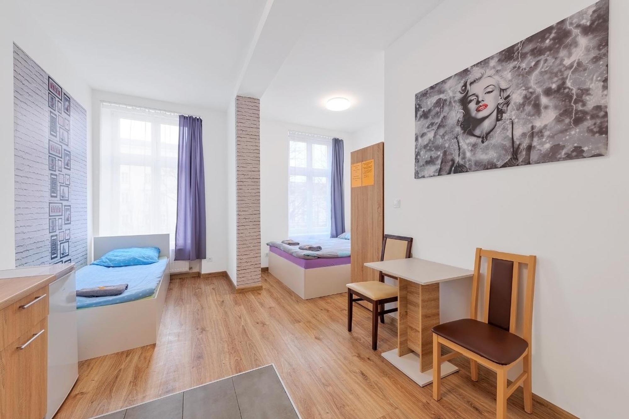 70S Guest Room Krakau Exterior foto